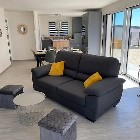 Holiday home La Cocco 4 A 6 Personnes Situee A Etables Sur A 400 M De La *