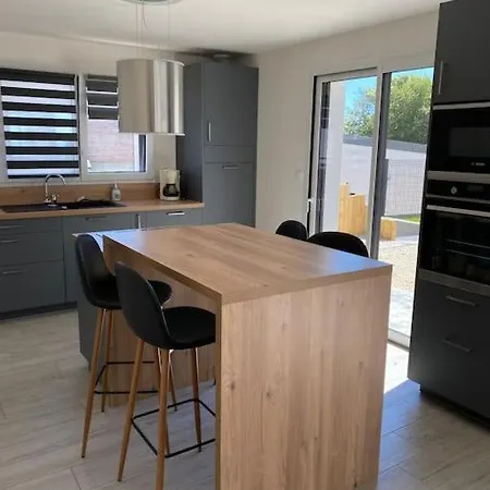 Holiday home La Cocco 4 A 6 Personnes Situee A Etables Sur A 400 M De La