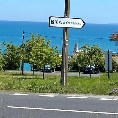 La Cocco 4 A 6 Personnes Situee A Etables Sur A 400 M De La